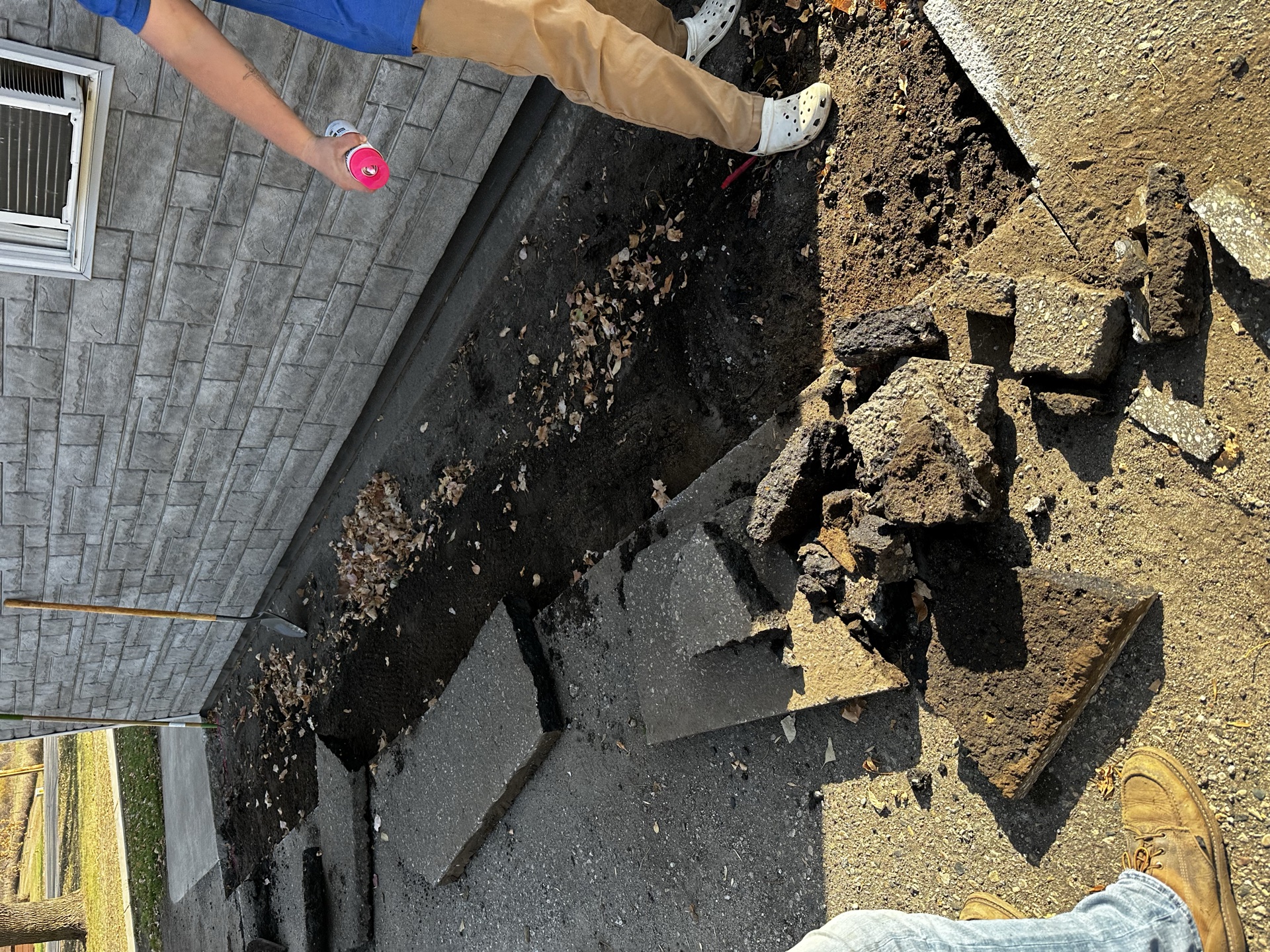 Old concrete demolition and removal